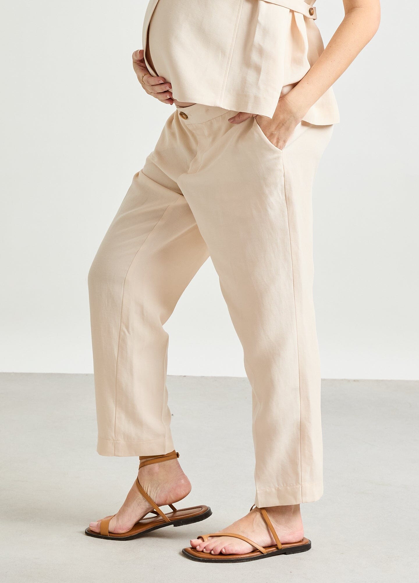 The Ezra Pant - Ivory maternity pants with elastic waist, tailored fit for pregnancy and postpartum comfort.