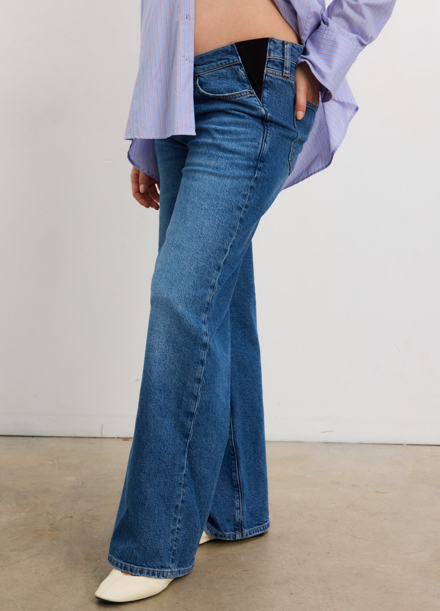 The Relaxed Wide Leg Maternity Jean
