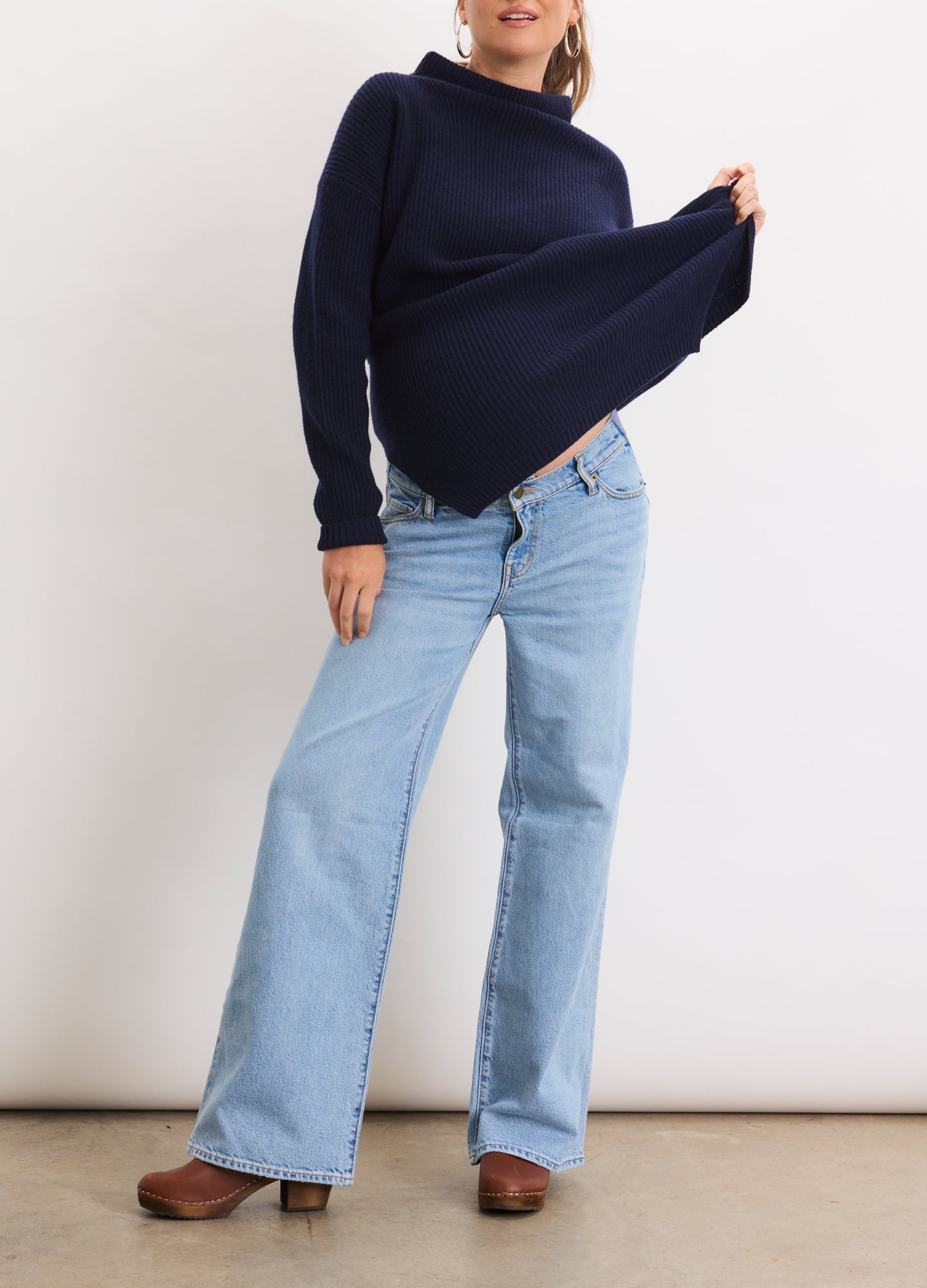The Relaxed Wide Leg Maternity Jean