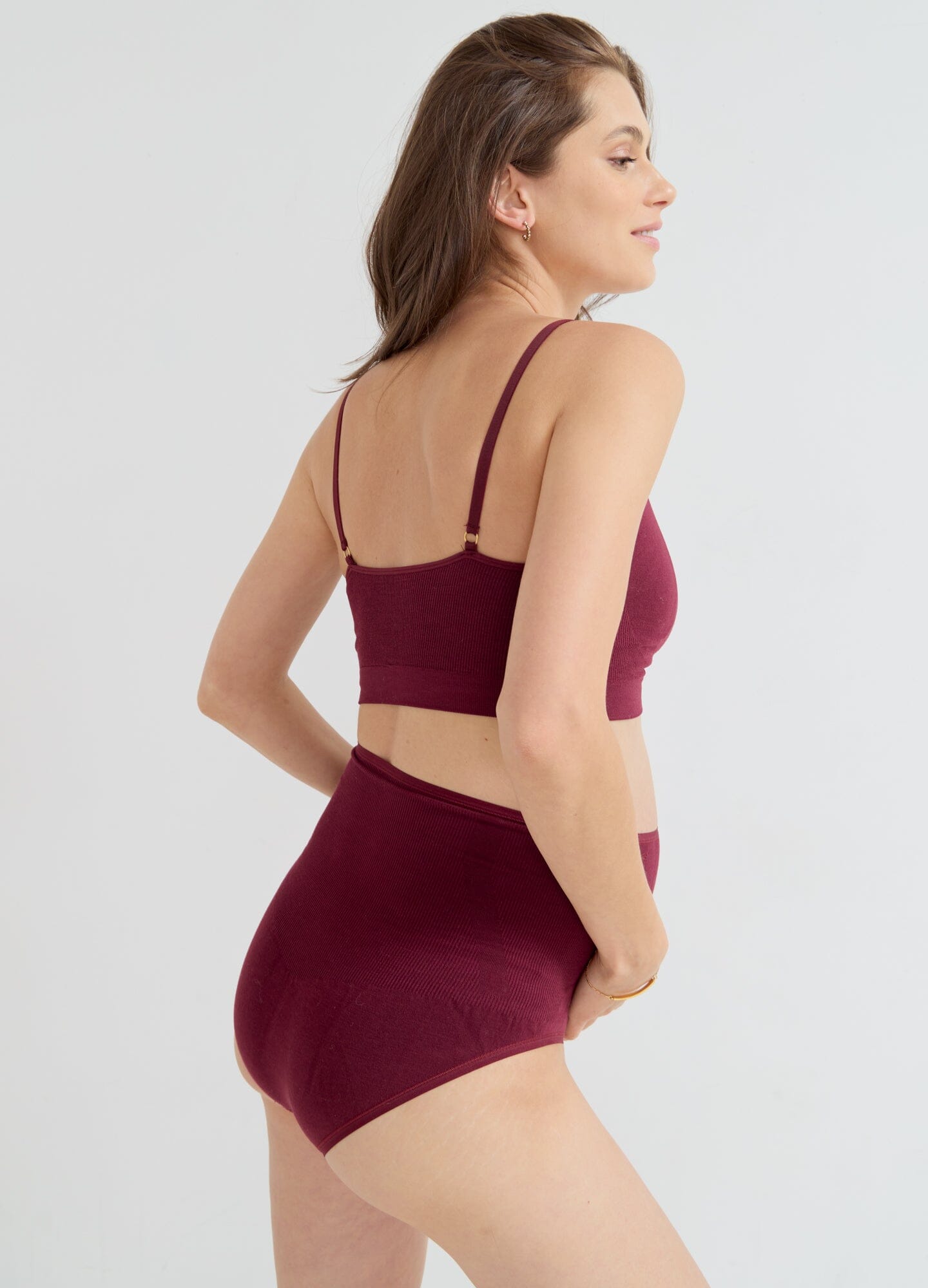 The Essential Nursing And Pumping Bra POS - Orchid maternity nursing bra with adjustable straps and soft stretch fabric, ideal for pregnancy and postpartum.