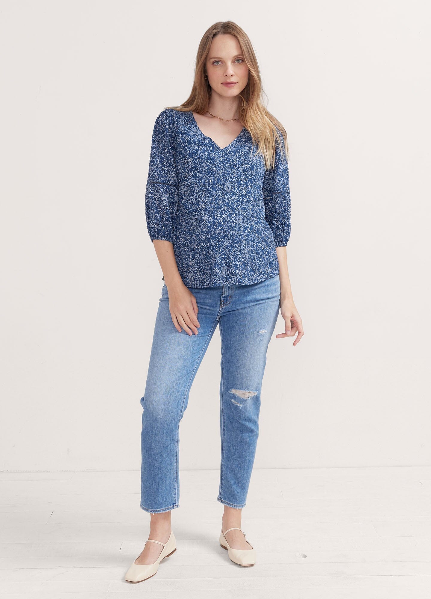 color:blue/white resort floral