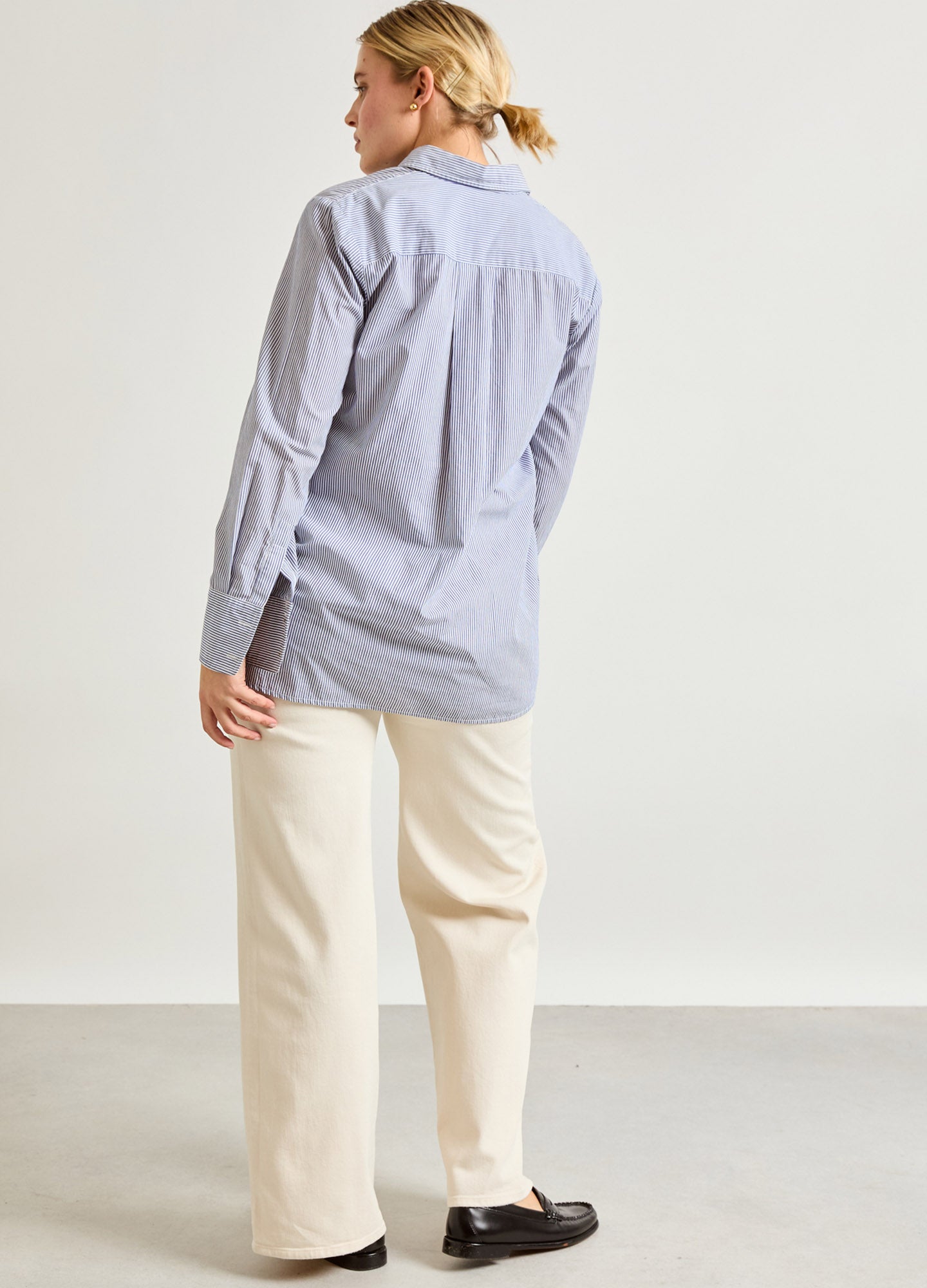 The Relaxed Wide Leg Maternity Jean