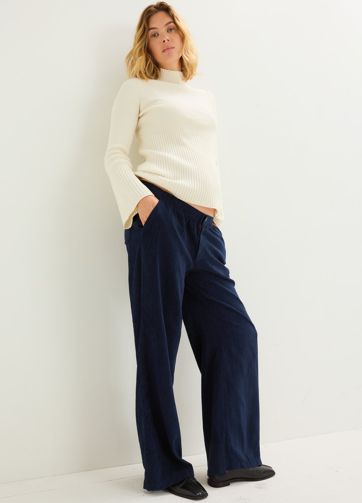 The Ellie Cord Pant