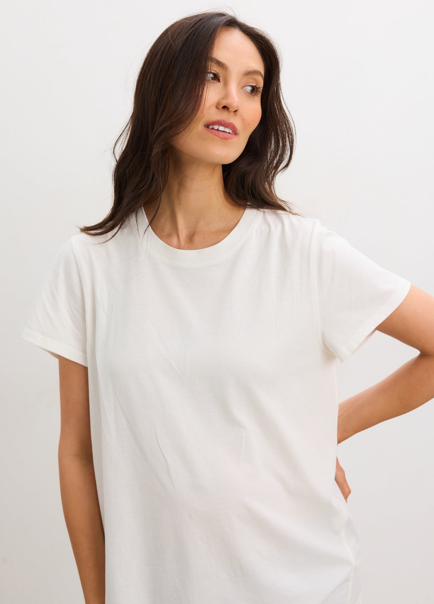 SSCrewneckTshirt_White-2.jpg?v