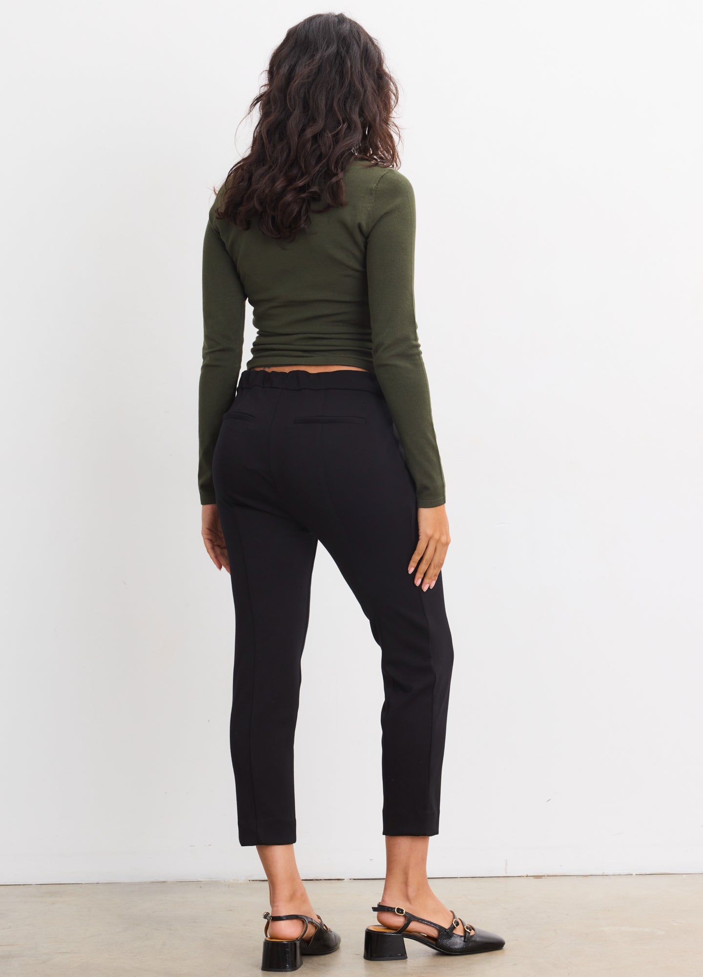 The Softsculpt Knit Long Sleeve Tee