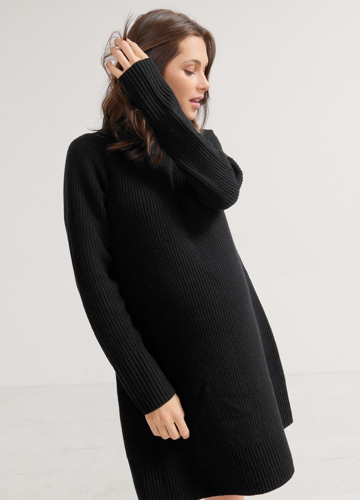 color:black
