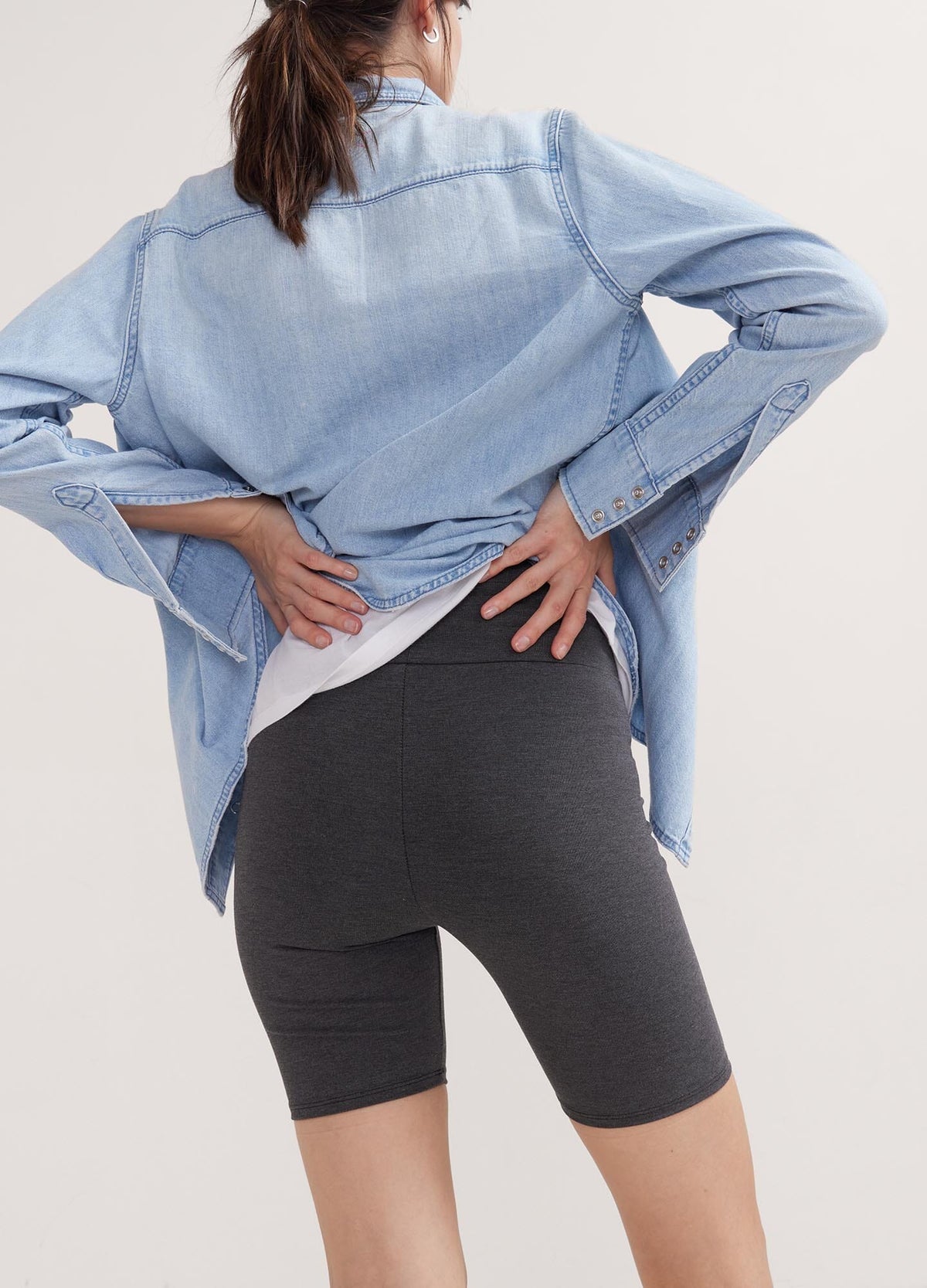 color:charcoal