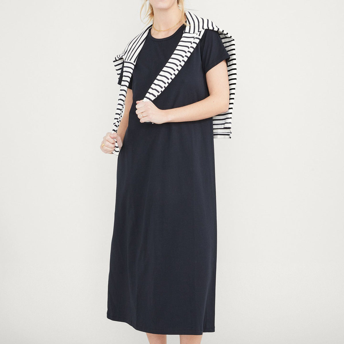 Hatch Collection The Easy Going Nursing T-Shirt Dress in Black